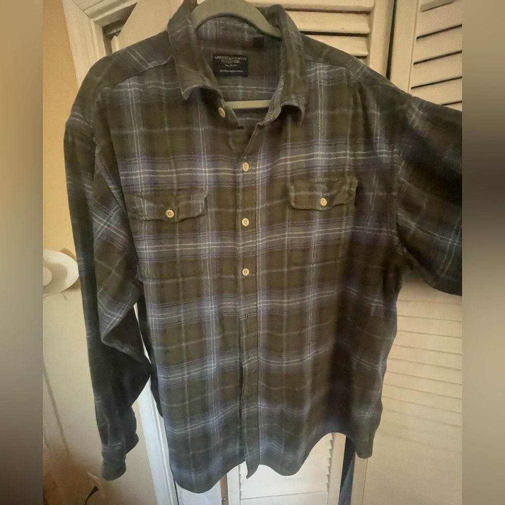 American Eagle flannel - Picture 2 of 4